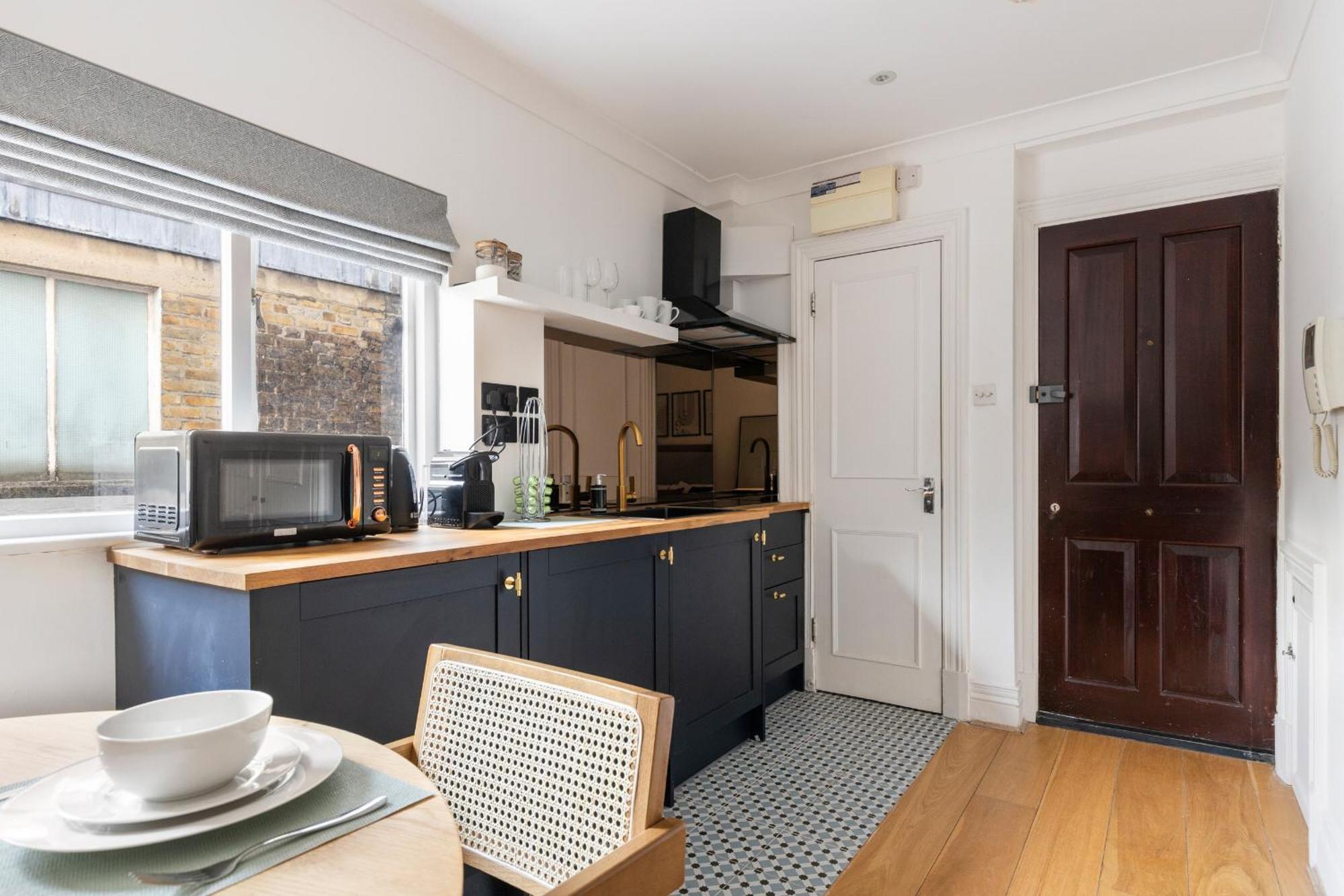 Luxurious Studio Retreat - La Reserve Knightsbridge London Bagian luar foto