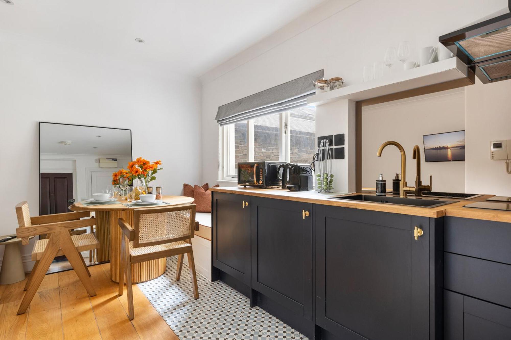 Luxurious Studio Retreat - La Reserve Knightsbridge London Bagian luar foto